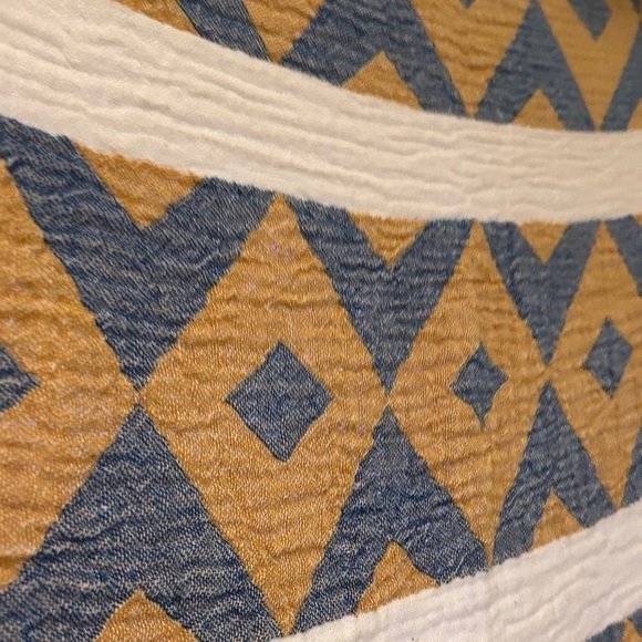 On Golden Lake Quilted Loom Weave Blue + Gold Blanket Wrap Loom Weave Cotton 78” - Picture 10 of 10